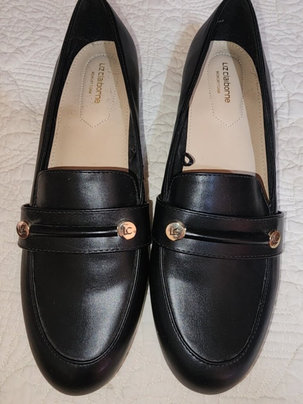 Liz Claiborne Trish Black Memory Foam Loafers Gold Hardware Size 9 Description: